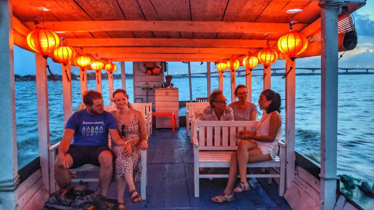 Pearl Beach Homestay 호이안 외부 사진